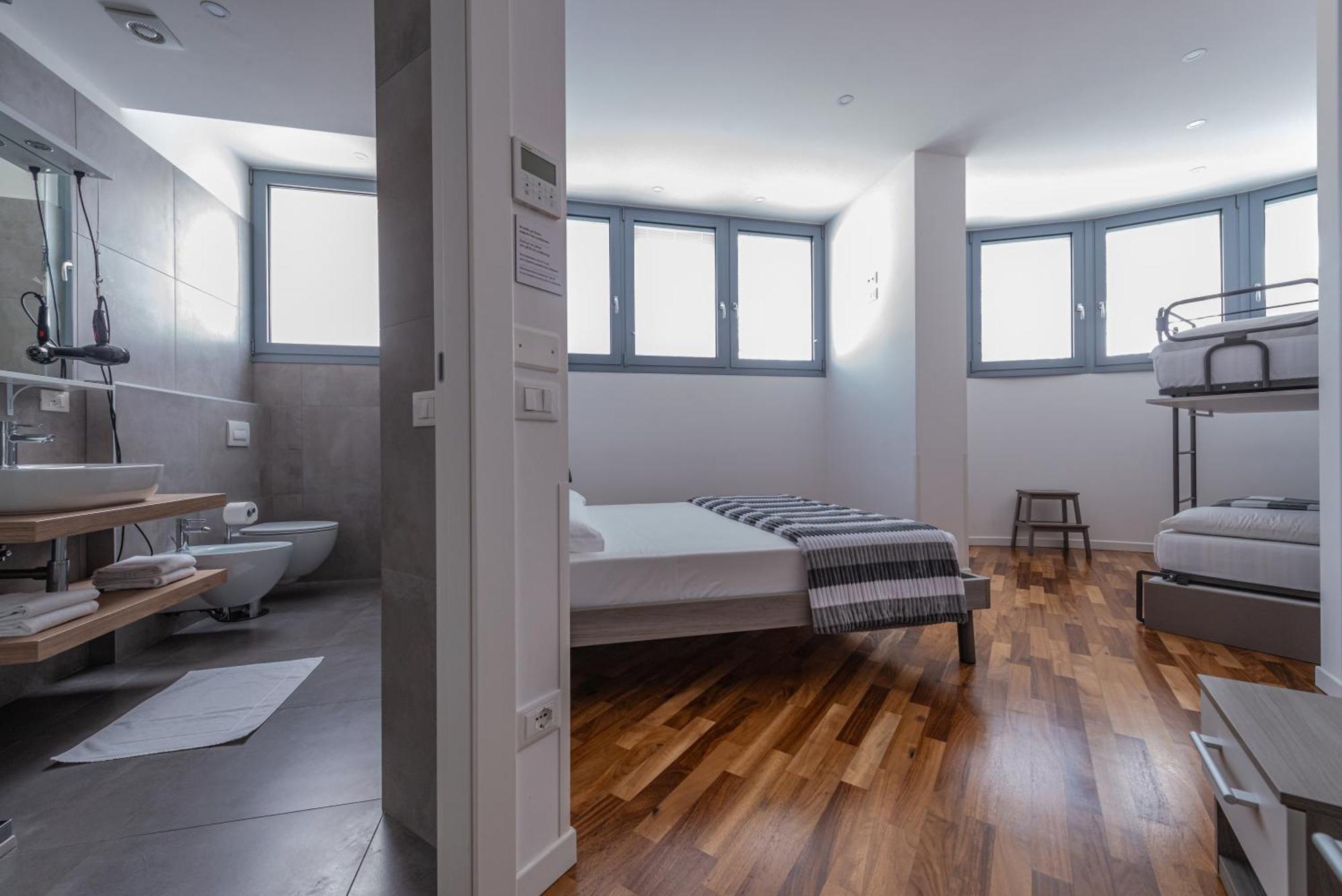 فندق Marconi House ميستر المظهر الخارجي الصورة